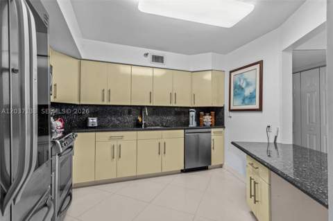 3500 Mystic Pointe Dr 3307, Aventura FL - photo 8 of 34