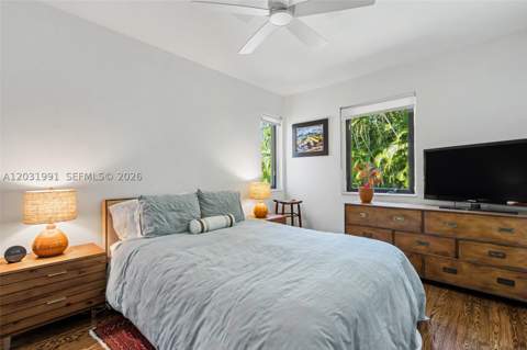 10550 NE 3rd Ct, Miami Shores FL - photo 15 of 37