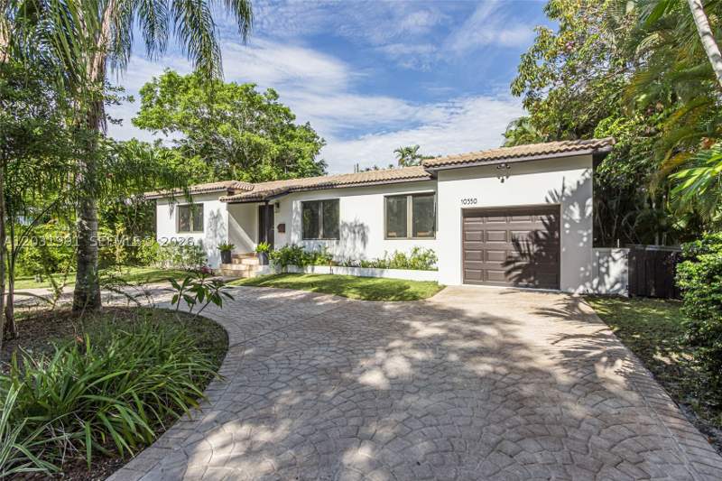 3 bedroom SingleFamilyResidence at 10550 NE 3rd Ct, First Addn Pasadena Pk, Miami Shores — photo 3