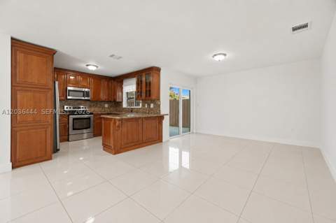 13263 SW 9th Ter, Miami FL - photo 7 of 39
