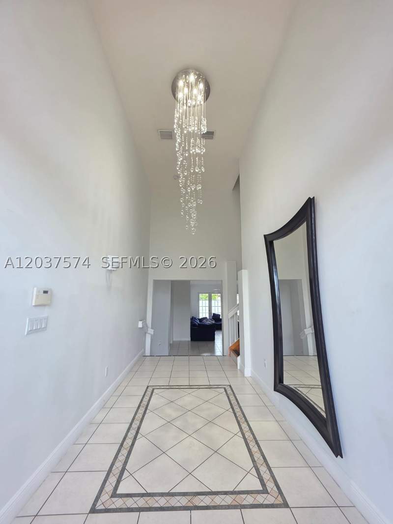 4 bedroom SingleFamilyResidence at 14291 SW 34th St, Cres Sub, Miami — photo 4