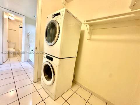802 NW 87th Ave 315, Miami FL - photo 11 of 14