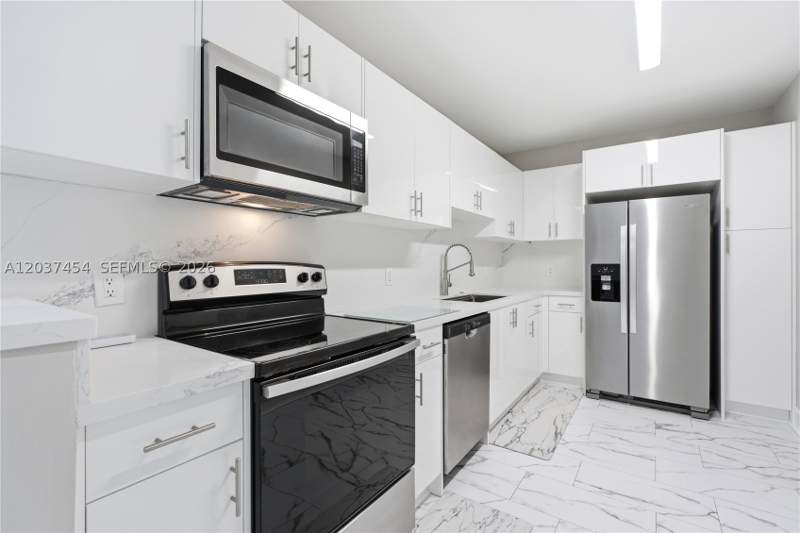 2 bedroom Condominium at 401 69th St 313, 401 Blu Of North Beach Co, Miami Beach — photo 4
