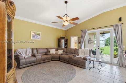 16933 SW 215th Ter, Miami FL - photo 14 of 52