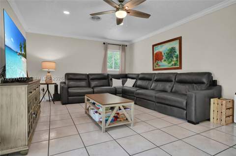 8340 SW 96th St, Miami FL - photo 15 of 43