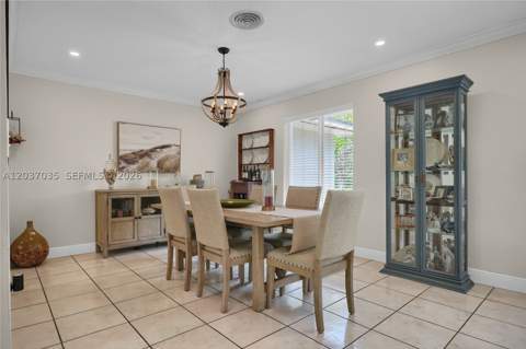 8340 SW 96th St, Miami FL - photo 8 of 43