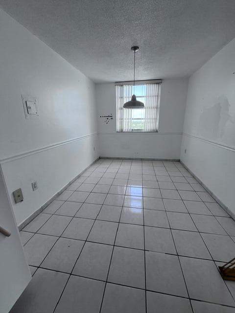 2841 NE 163rd Street 901, North Miami Beach FL - photo 7 of 12