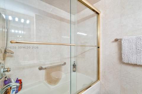1000 W Island Blvd 2307, Aventura FL - photo 23 of 63
