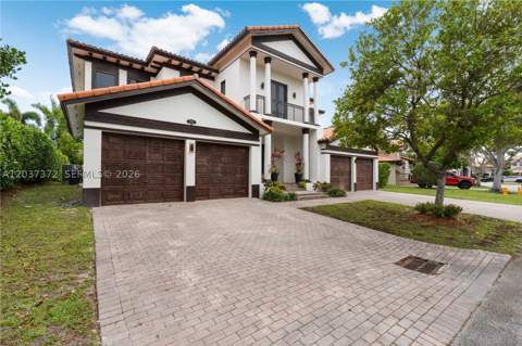 7504 SW 188th Ter, Cutler Bay FL - photo 6 of 60