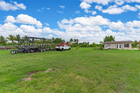 20304 SW 186th St, Miami FL - photo 24 of 32