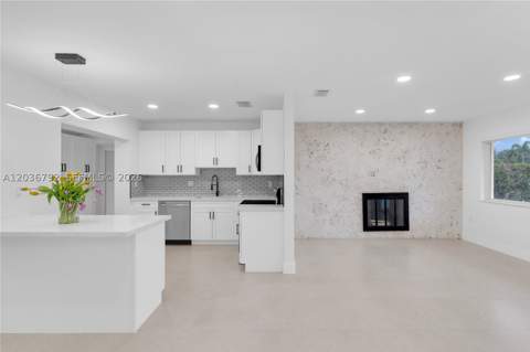 8660 SW 125th Ter, Miami FL - photo 8 of 41