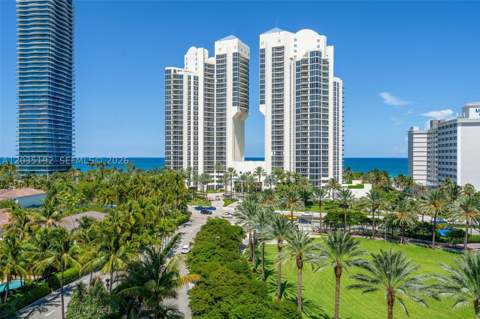 19370 Collins Ave 823, Sunny Isles Beach FL - photo 20 of 36