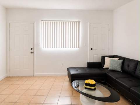 11 SW 52nd Avenue 7b, Miami FL - photo 6 of 17