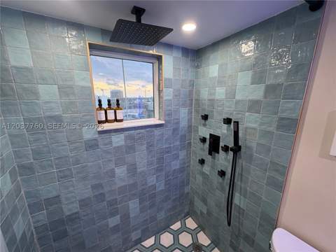 6767 Collins Ave 1701, Miami Beach FL - photo 16 of 24
