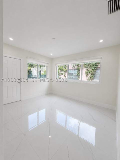 4240 SW 14th St, Miami FL - photo 10 of 16