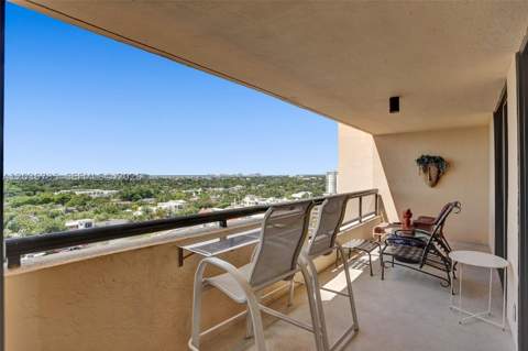 2555 Collins Ave 1508, Miami Beach FL - photo 14 of 65