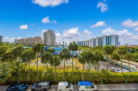 3131 NE 188th St 2-506, Aventura FL - photo 20 of 38