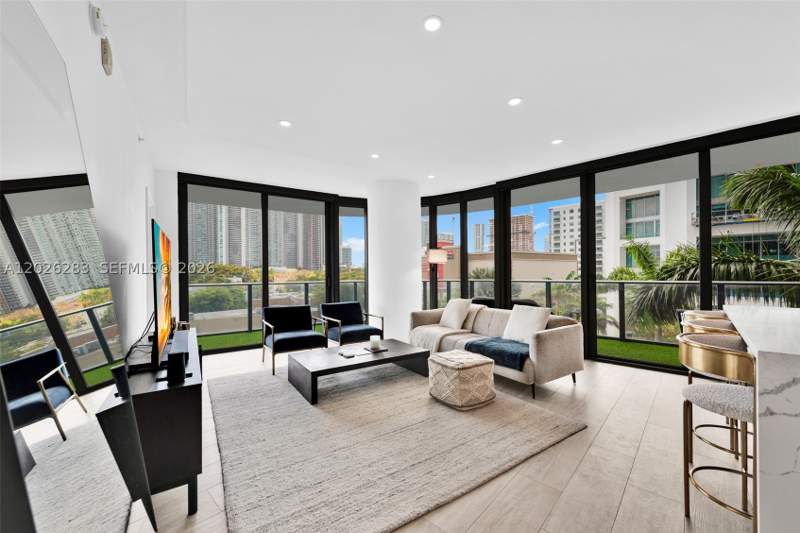 2 bedroom Condominium at 121 NE 34th St L304, 3401 MIDTOWN CONDO, Miami — photo 5