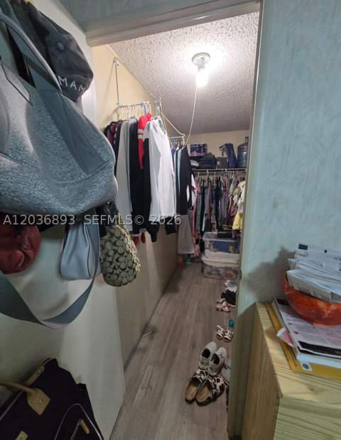 1061 SW 131 Pl, Miami FL - photo 13 of 21