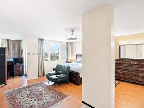 18071 Biscayne Blvd 1401, Aventura FL - photo 21 of 29