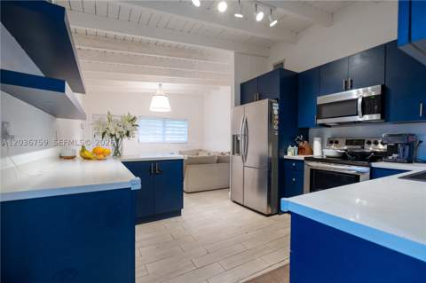 1260 NE 153rd St, North Miami Beach FL - photo 17 of 18