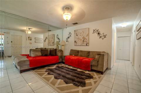 7899 NW 174th Ter, Hialeah FL - photo 12 of 54