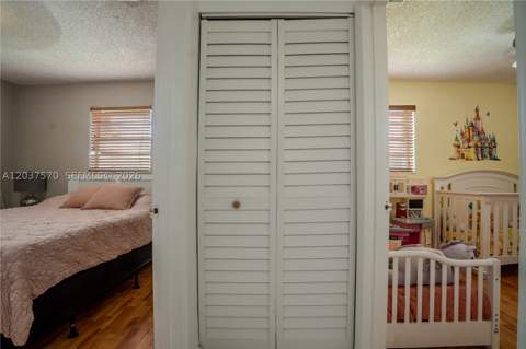 7899 NW 174th Ter, Hialeah FL - photo 19 of 54
