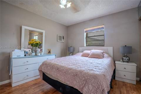 7899 NW 174th Ter, Hialeah FL - photo 23 of 54