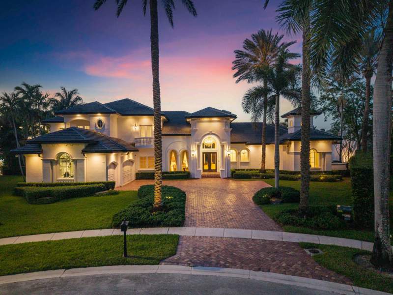 7 bedroom SingleFamilyResidence at 366 Sweet Bay Avenue, Enclave, Plantation — photo 2