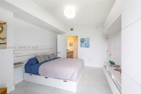 16385 Biscayne Blvd 1805, North Miami Beach FL - photo 17 of 43