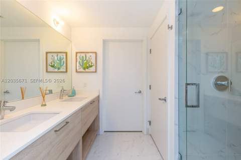16385 Biscayne Blvd 1805, North Miami Beach FL - photo 18 of 43