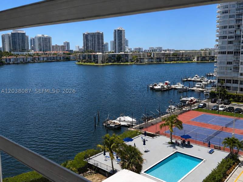 1 bedroom Condominium at 2780 NE 183rd St 810, Commodore Plaza Condo, Aventura — photo 3