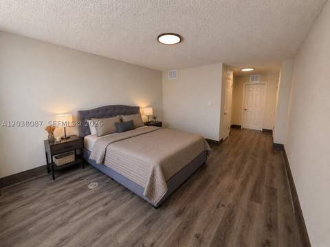 2780 NE 183rd St 810, Aventura FL - photo 6 of 12