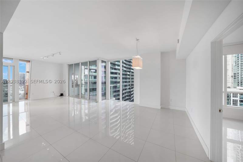 2 bedroom Condominium at 601 NE 27th St 1501, The Crimson Condo, Miami — photo 3