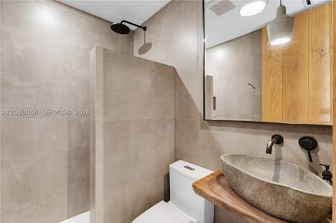 6112 Paradise Point Dr, Palmetto Bay FL - photo 16 of 84