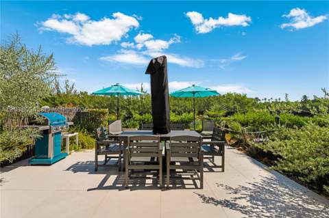 6112 Paradise Point Dr, Palmetto Bay FL - photo 22 of 84