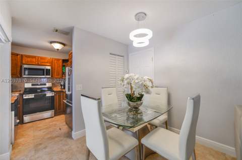 15216 SW 112th Pl, Miami FL - photo 6 of 34