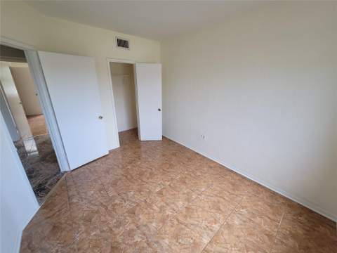 8451 NW 4th Avenue 8451, Miami FL - photo 10 of 13