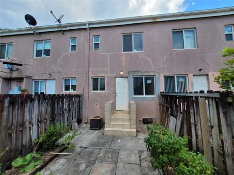 8451 NW 4th Avenue 8451, Miami FL - photo 8 of 13