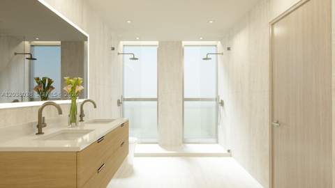 250 Collins Ave 305, Miami Beach FL - photo 15 of 44