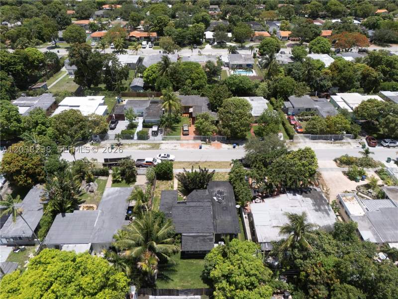 3 bedroom SingleFamilyResidence at 334 NW 110th St, West Miami Shores Sec D, Miami — photo 5