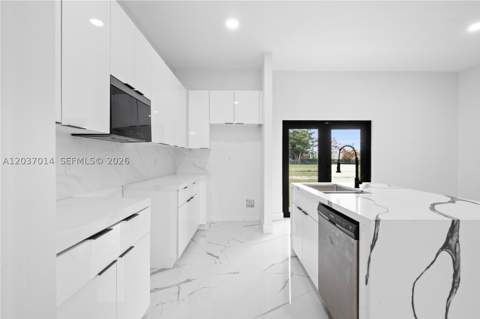 426 SW 9th Ave, Homestead FL - photo 12 of 37