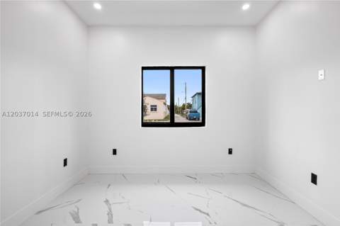 426 SW 9th Ave, Homestead FL - photo 17 of 37