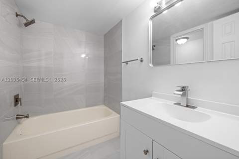 1055 N Franklin Ave 1055G, Homestead FL - photo 20 of 28