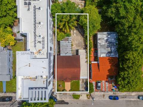 351 NW 31st St, Miami FL - photo 14 of 19