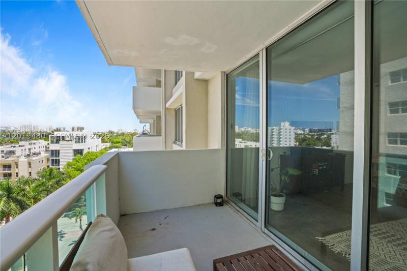 1 bedroom Condominium at 1200 West Ave 819, Mirador 1200 Condo, Miami Beach — photo 3