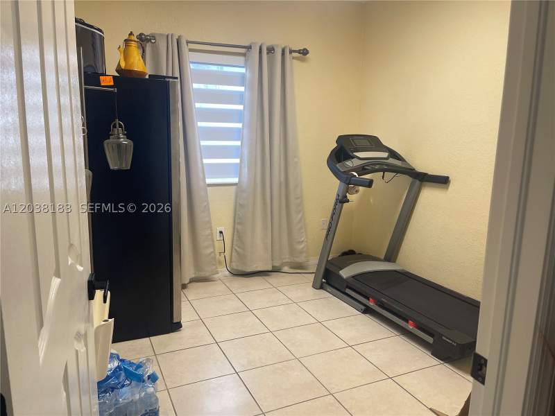 4 bedroom Townhouse at 16364 SW 44th Way, Woodland Estates So, Miami — photo 3
