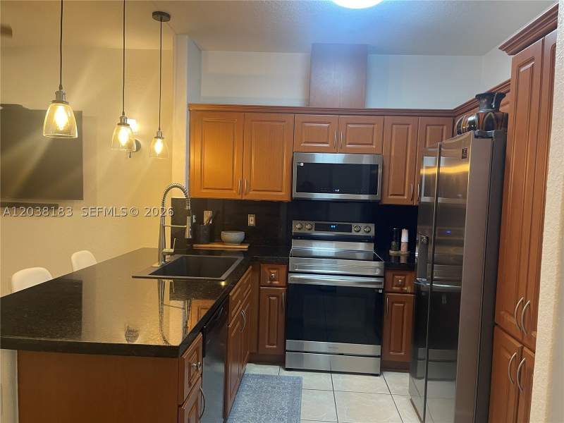 4 bedroom Townhouse at 16364 SW 44th Way, Woodland Estates So, Miami — photo 5