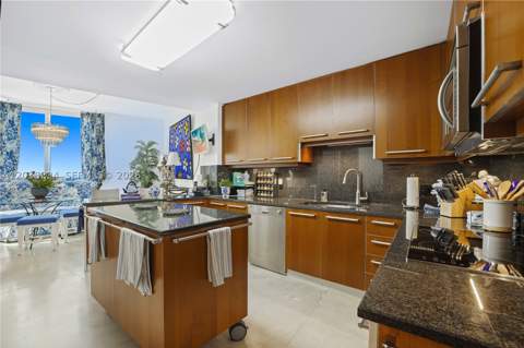 901 Brickell Key Blvd 2408, Miami FL - photo 15 of 43