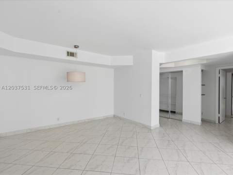 3610 Yacht Club Dr 702, Aventura FL - photo 8 of 69